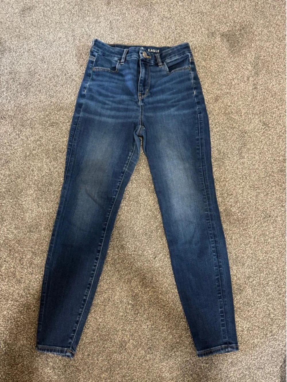 Women’s American Eagle curvy hi-rise jegging jeans 4 short